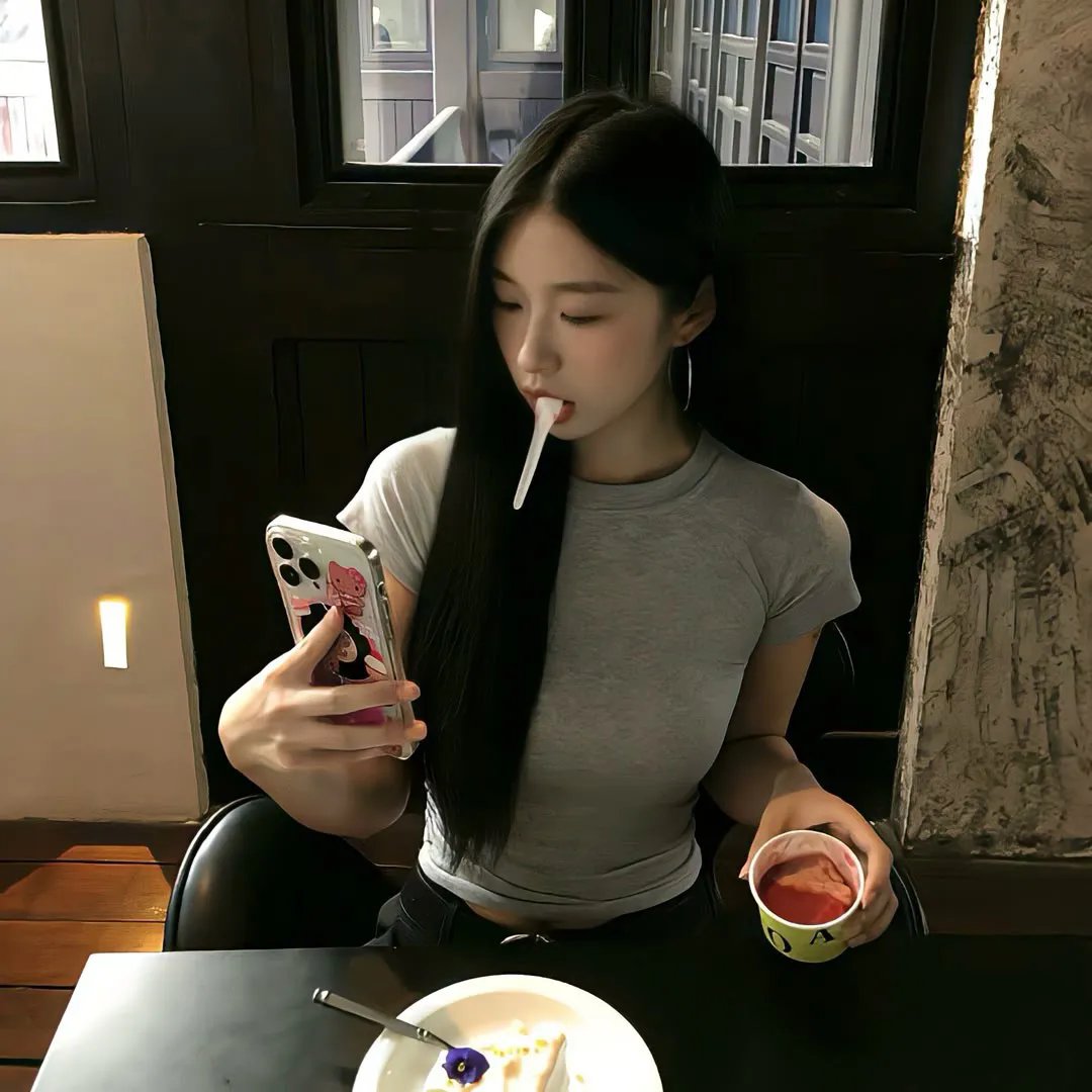 女王西施海报